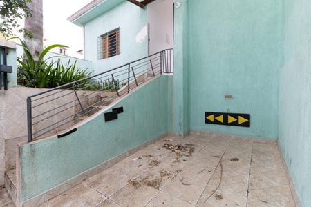 Garagem  de casa à venda com 2 quartos, 160m² em Vila Nair, São Paulo