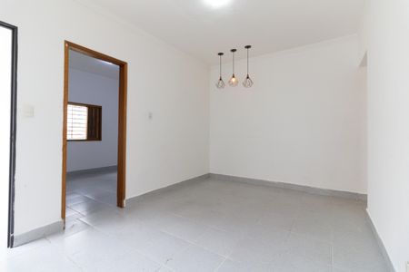 Sala de casa para alugar com 2 quartos, 160m² em Vila Nair, São Paulo