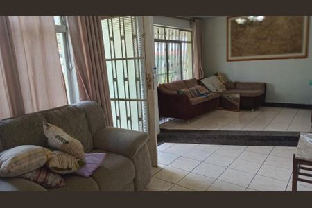 Foto 04 de casa à venda com 4 quartos, 150m² em Vila Gomes, São Paulo