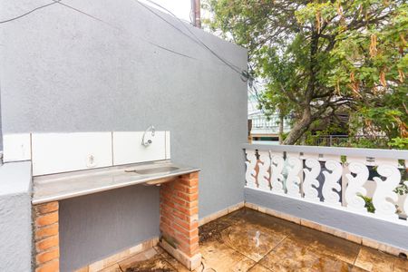Casa à venda com 250m², 3 quartos e 2 vagas Casa à venda com 250m², 3 quartos e 2 vagasQuintal