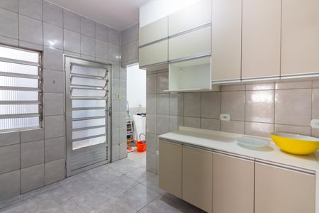 Casa à venda com 250m², 3 quartos e 2 vagas Casa à venda com 250m², 3 quartos e 2 vagasCozinha