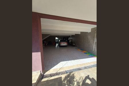 Casa para alugar com 400m², 4 quartos e 6 vagasÁrea externa