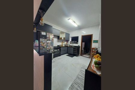 Casa para alugar com 400m², 4 quartos e 6 vagasCozinha