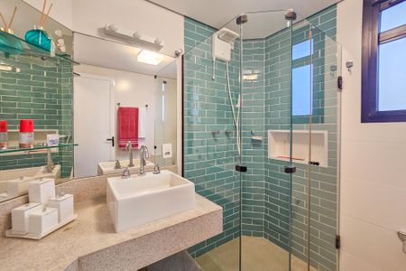 Apartamento para alugar com 110m², 2 quartos e 1 vaga Apartamento para alugar com 110m², 2 quartos e 1 vagabanheiro da suíte