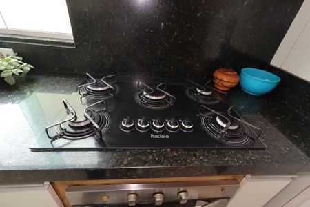 Apartamento para alugar com 50m², 2 quartos e 1 vagaCozinha - Cooktop