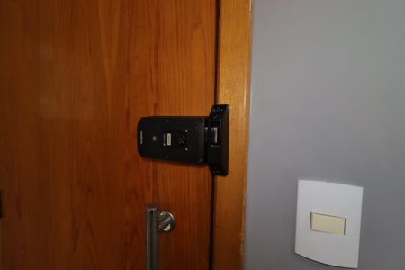 Apartamento para alugar com 50m², 2 quartos e 1 vagaFechadura eletrônica