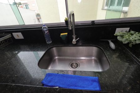 Apartamento para alugar com 50m², 2 quartos e 1 vagaCozinha - Pia