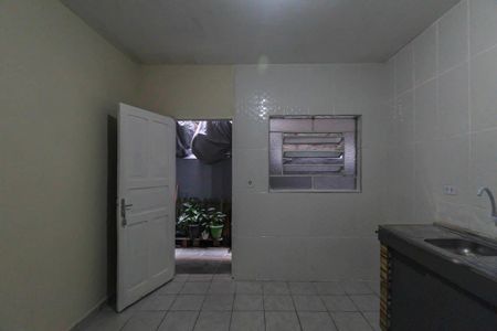 Sala/Cozinha de casa para alugar com 2 quartos, 114m² em Parque Santa Madalena, São Paulo