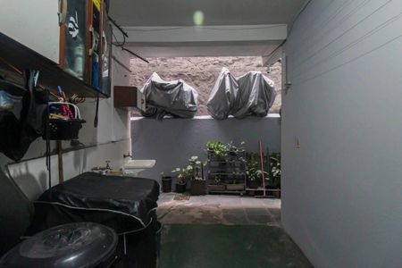 Casa para alugar com 114m², 2 quartos e sem vagaÁrea de Serviço