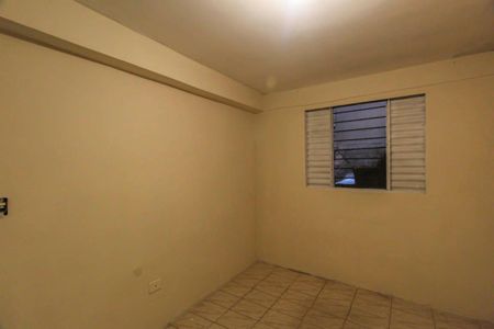 Quarto 2 de casa para alugar com 2 quartos, 114m² em Parque Santa Madalena, São Paulo
