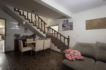 Sala de casa à venda com 4 quartos, 296m² em Jardim Santa Mena, Guarulhos