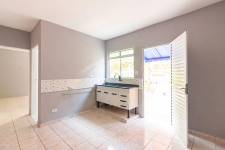 Casa para alugar com 90m², 2 quartos e sem vaga Casa para alugar com 90m², 2 quartos e sem vagaCozinha