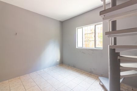 Sala  de casa para alugar com 2 quartos, 90m² em Jardim Padreira I, Osasco