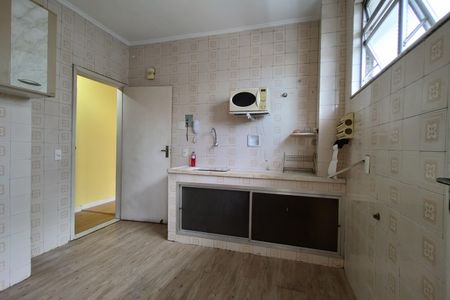 Apartamento à venda com 68m², 2 quartos e 1 vagaCozinha - Armários