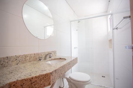 Apartamento para alugar com 63m², 2 quartos e 1 vaga Apartamento para alugar com 63m², 2 quartos e 1 vagaBanheiro