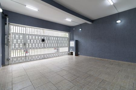 Casa à venda com 120m², 3 quartos e 2 vagas Casa à venda com 120m², 3 quartos e 2 vagasGaragem