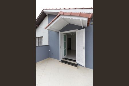 Casa à venda com 120m², 3 quartos e 2 vagas Casa à venda com 120m², 3 quartos e 2 vagasVaranda da Suíte