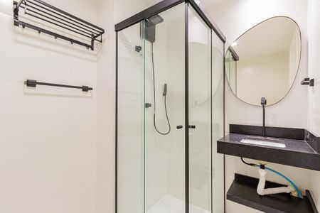 Banheiro de apartamento para alugar com 1 quarto, 25m² em Brooklin Paulista, São Paulo