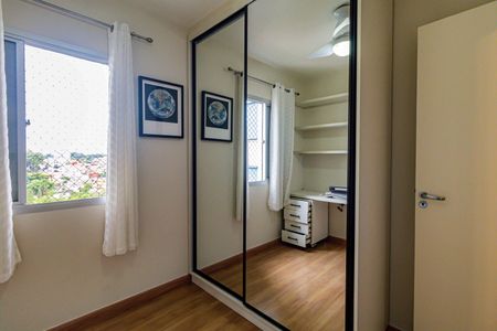 Apartamento à venda com 55m², 2 quartos e 1 vagaQuarto 01