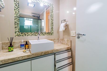 Apartamento à venda com 55m², 2 quartos e 1 vagaBanheiro