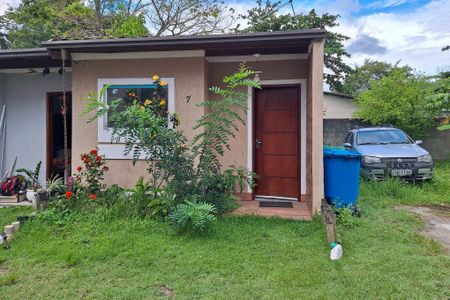 Casa de condomínio para alugar com 45m², 1 quarto e 1 vaga Casa de condomínio para alugar com 45m², 1 quarto e 1 vagaFachada