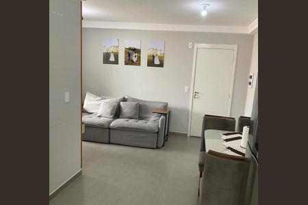 Sala de apartamento para alugar com 2 quartos, 52m² em Parque Santa Rosa, Suzano