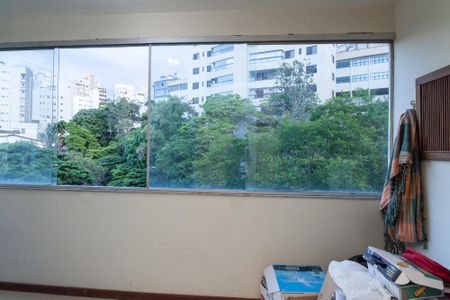 Apartamento para alugar com 180m², 4 quartos e 2 vagas Apartamento para alugar com 180m², 4 quartos e 2 vagasvaranda quarto 3