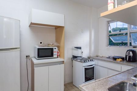 Apartamento para alugar com 180m², 4 quartos e 2 vagas Apartamento para alugar com 180m², 4 quartos e 2 vagasCozinha