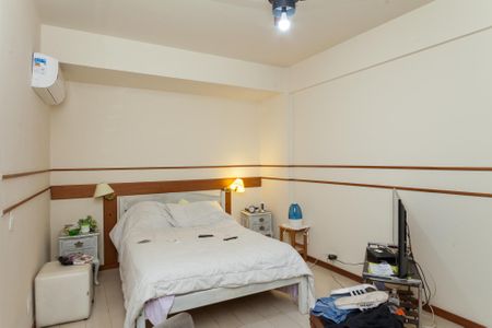 Apartamento para alugar com 180m², 4 quartos e 2 vagas Apartamento para alugar com 180m², 4 quartos e 2 vagassuite