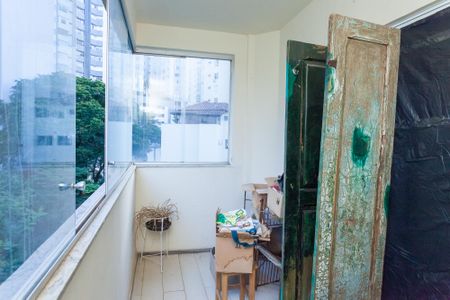 Apartamento para alugar com 180m², 4 quartos e 2 vagas Apartamento para alugar com 180m², 4 quartos e 2 vagasvaranda da suite