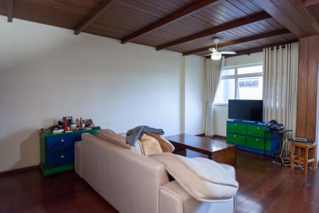 Sala de TV de apartamento para alugar com 4 quartos, 180m² em Sion, Belo Horizonte