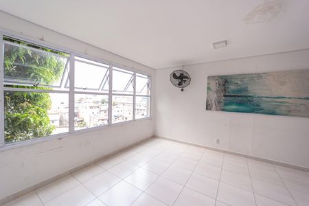 Apartamento à venda com 47m², 2 quartos e 1 vagaÁrea comum - Salão de festas