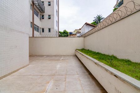 Apartamento à venda com 156m², 2 quartos e 4 vagasÁrea externa