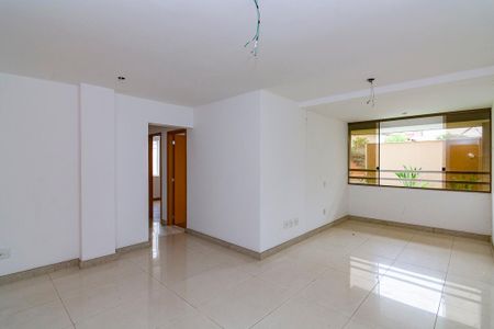 Sala de apartamento à venda com 2 quartos, 156m² em Prado, Belo Horizonte