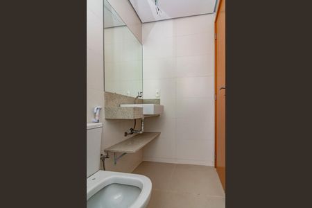 Apartamento à venda com 156m², 2 quartos e 4 vagasBanheiro Social