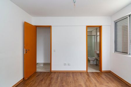 Suíte de apartamento à venda com 2 quartos, 156m² em Prado, Belo Horizonte