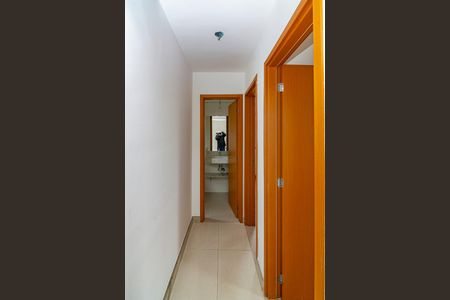 Apartamento à venda com 156m², 2 quartos e 4 vagasCorredor