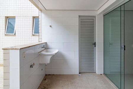 Apartamento à venda com 156m², 2 quartos e 4 vagasÁrea de Serviço