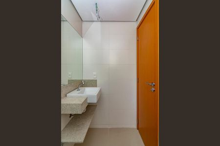 Apartamento à venda com 156m², 2 quartos e 4 vagasBanheiro Social