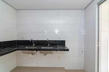 Apartamento à venda com 156m², 2 quartos e 4 vagasCozinha