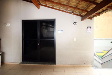 Apartamento à venda com 43m², 2 quartos e sem vagaÁrea comum - Salão de festas