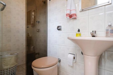 Casa à venda com 184m², 3 quartos e 1 vagaBanheiro social