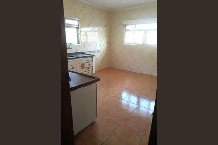 Casa para alugar com 250m², 4 quartos e 2 vagas