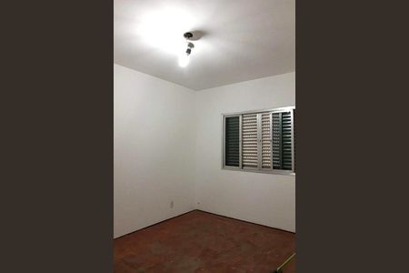 Casa à venda com 4 quartos, 250m² em Chácara Belenzinho, São Paulo