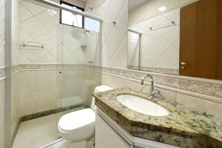 Apartamento à venda com 160m², 4 quartos e 2 vagas Apartamento à venda com 160m², 4 quartos e 2 vagasBanheiro