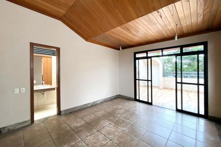 Apartamento à venda com 160m², 4 quartos e 2 vagas Apartamento à venda com 160m², 4 quartos e 2 vagasSala de Estar