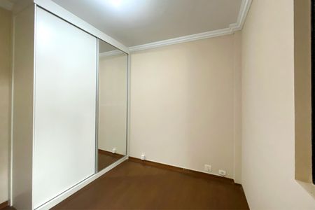 Apartamento à venda com 160m², 4 quartos e 2 vagas Apartamento à venda com 160m², 4 quartos e 2 vagasSuite 1