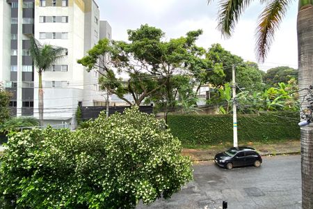 Apartamento à venda com 160m², 4 quartos e 2 vagas Apartamento à venda com 160m², 4 quartos e 2 vagasVista do Quarto 2