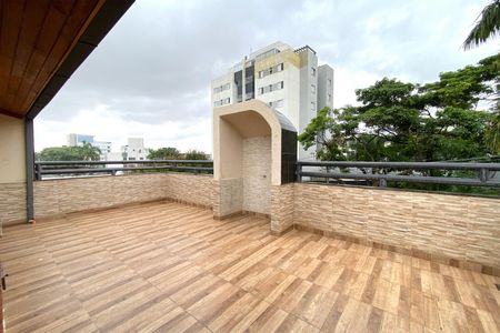 Apartamento à venda com 160m², 4 quartos e 2 vagas Apartamento à venda com 160m², 4 quartos e 2 vagasCobertura