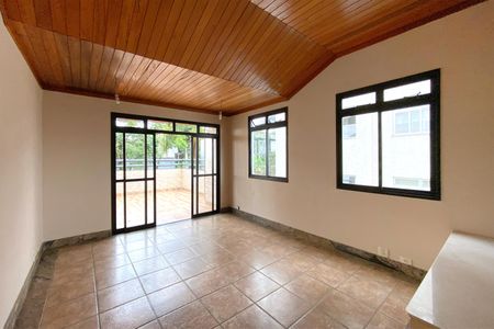 Apartamento à venda com 160m², 4 quartos e 2 vagas Apartamento à venda com 160m², 4 quartos e 2 vagasSala de Estar